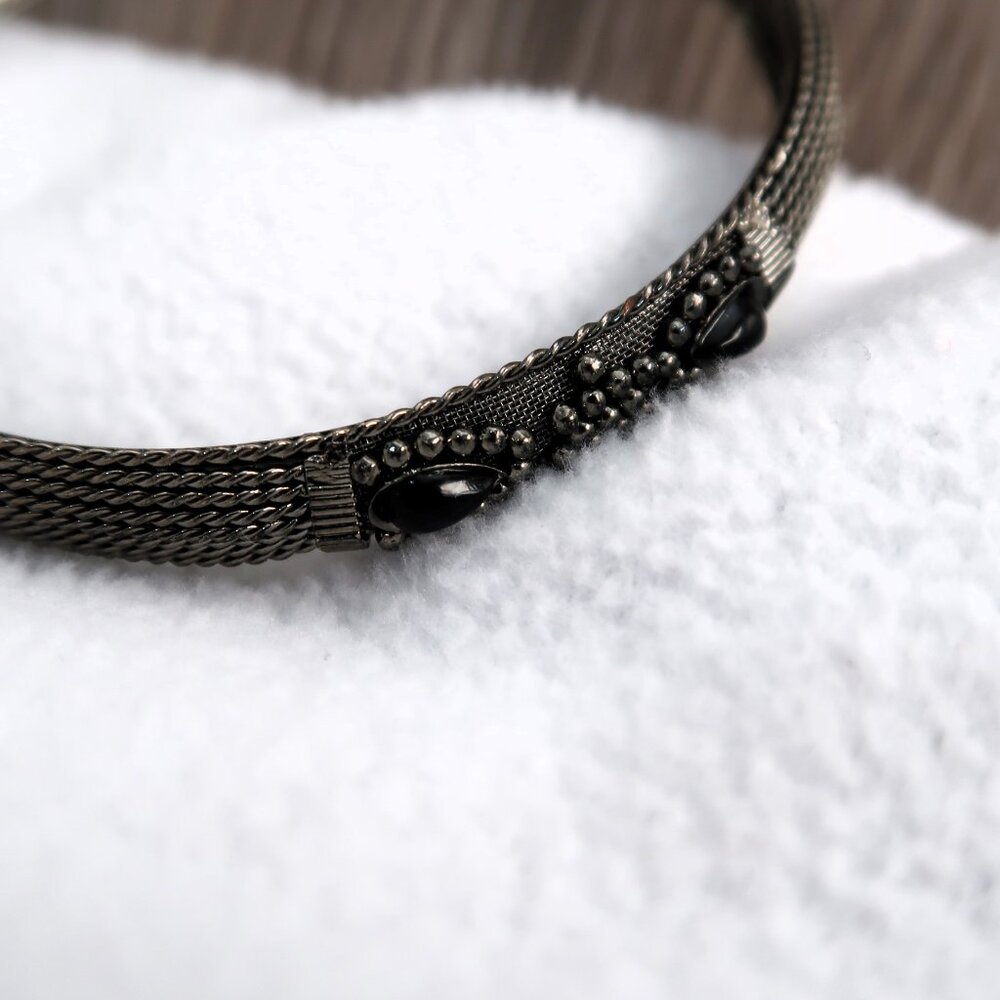 Ornate Vintage Style Dark Silver Bangle Bracelet Quality Feel 3 Inches Heavy - Picture 4 of 7